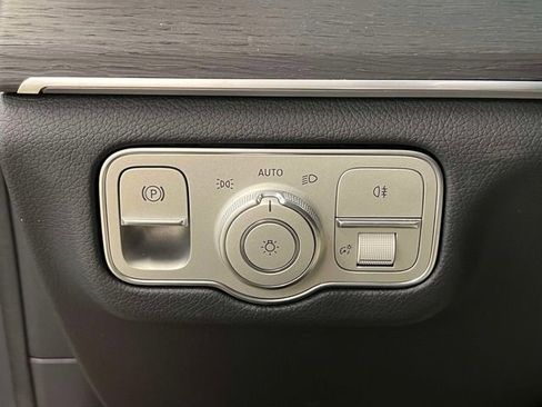 Certified 2026 Mercedes-Benz GLE 350 4MATIC image 21