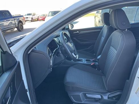 Used 2024 Volkswagen Jetta S image 16