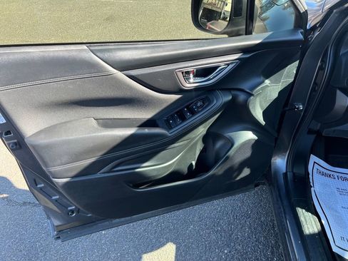 Used 2022 Subaru Forester Premium image 14