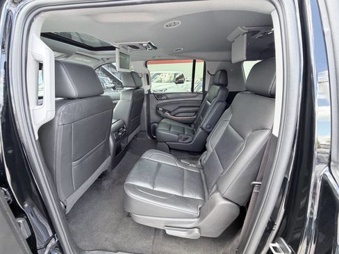 Used 2017 Chevrolet Suburban Premier AWD/4WD image 14