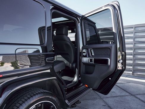 Used 2025 Mercedes-Benz G 63 AMG 4MATIC image 27