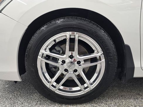 Used 2014 Honda Accord EX-L image 30