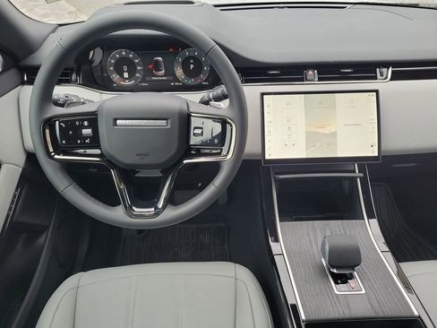 New 2026 Land Rover Range Rover Evoque S AWD/4WD image 19