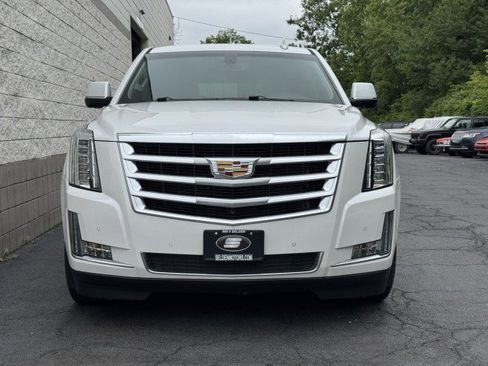 Used 2016 Cadillac Escalade 2WD image 13
