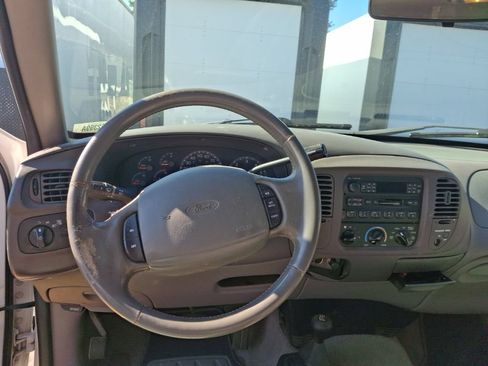Used 1998 Ford F250 4x4 SuperCab image 12