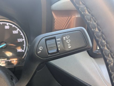 Used 2023 Ford Maverick Lariat w/ Lariat Luxury Package AWD/4WD image 29