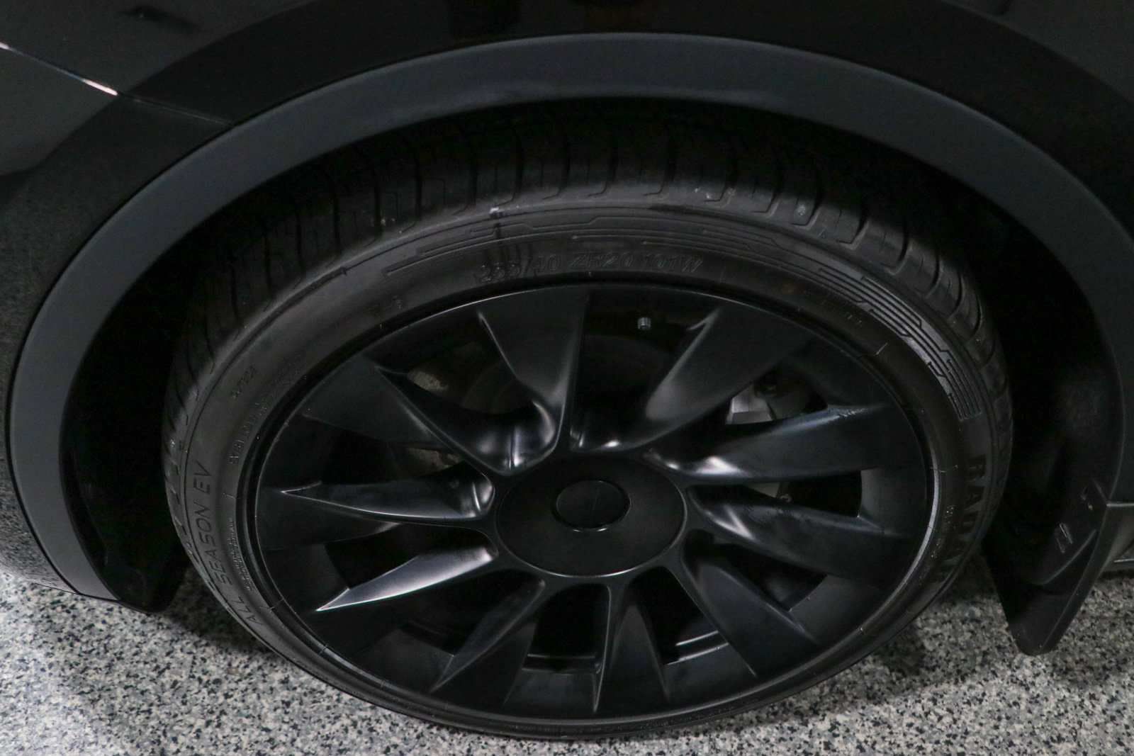 Used 2023 Tesla Model Y Long Range AWD/4WD image 11