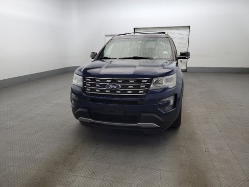 Used 2016 Ford Explorer XLT w/ Equipment Group 201A image 15