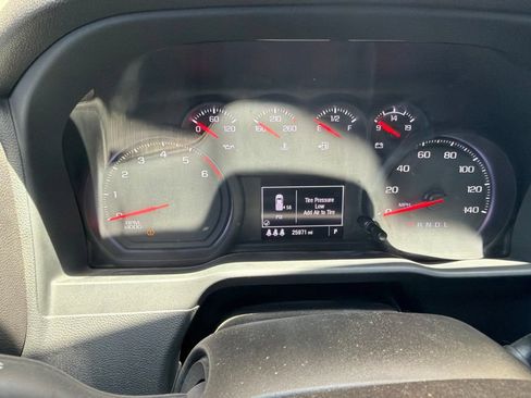 Used 2024 GMC Sierra 2500 Pro AWD/4WD image 11