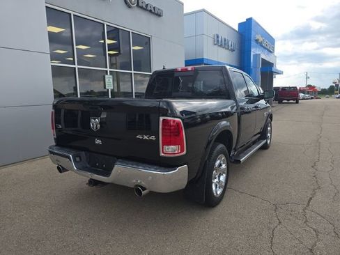 Used 2015 RAM 1500 Laramie w/ Convenience Group AWD/4WD image 9