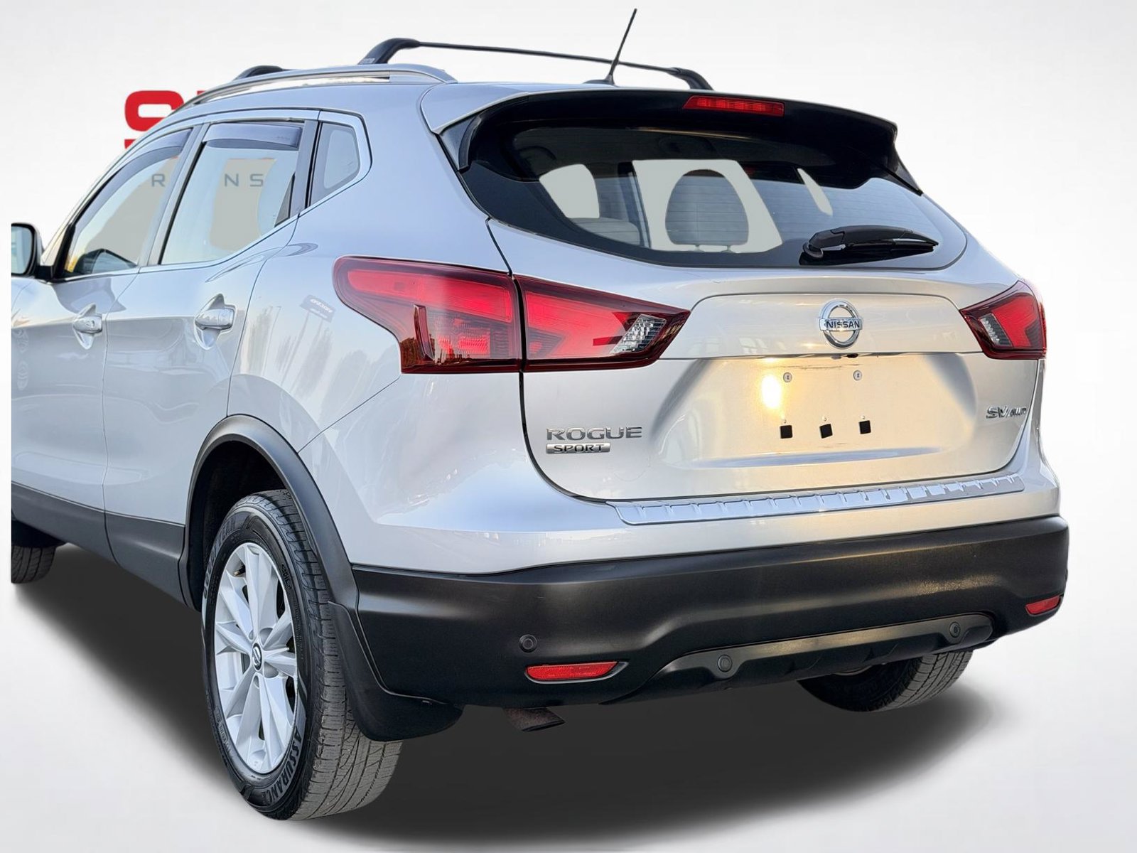 Used 2019 Nissan Rogue Sport SV w/ All-Weather Package AWD/4WD image 3