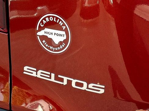 New 2026 Kia Seltos SX image 6