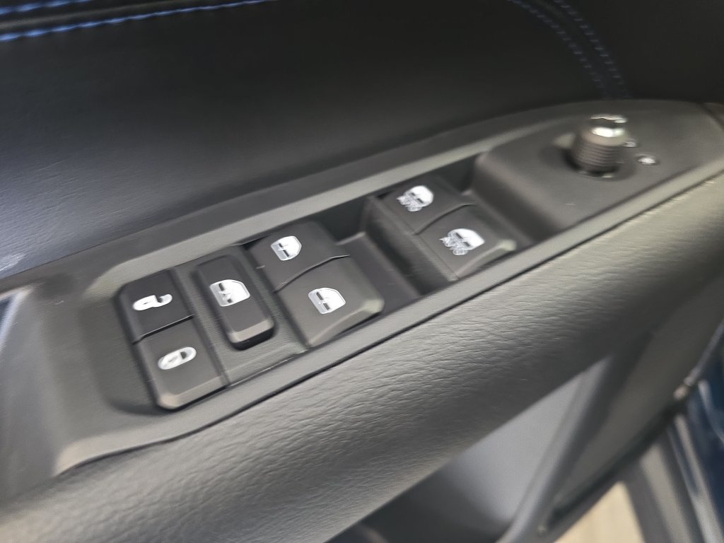 New 2026 Jeep Compass Latitude AWD/4WD image 27
