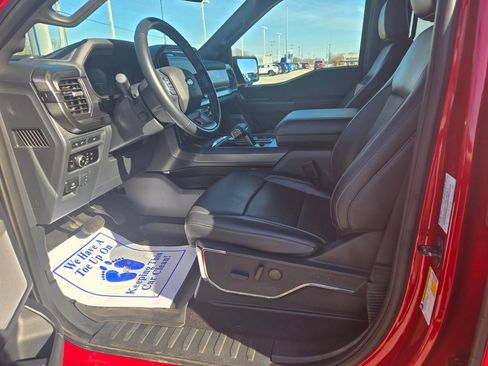 Used 2024 Ford F150 Lariat image 7