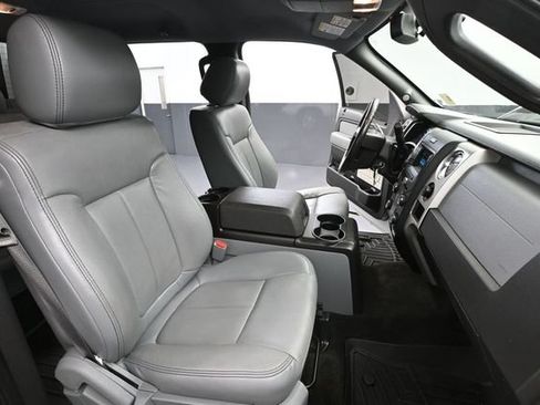 Used 2014 Ford F150 XLT w/ Equipment Group 302A Luxury AWD/4WD image 44