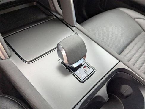 Certified 2024 Land Rover Discovery Sport S image 15