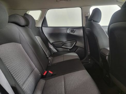 Used 2022 Kia Soul S FWD image 16