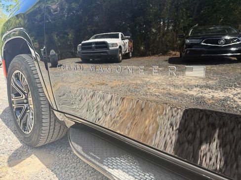 New 2026 Jeep Grand Wagoneer 2WD image 16
