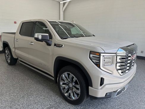 Used 2026 GMC Sierra 1500 Denali w/ Denali Reserve Package AWD/4WD image 7