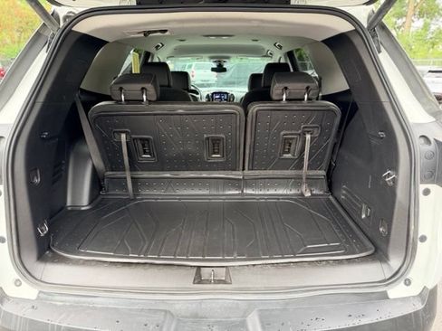 Used 2020 Chevrolet Traverse RS AWD/4WD image 28