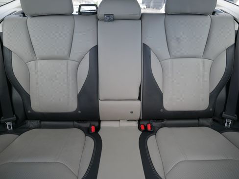 Used 2021 Subaru Forester Limited AWD/4WD image 13