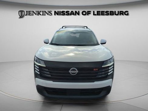 Certified 2025 Nissan Kicks SR image 15