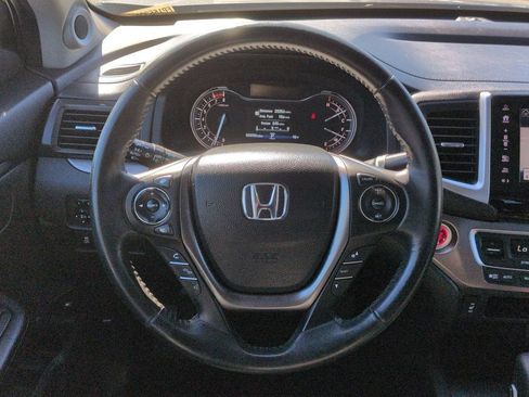 Used 2019 Honda Ridgeline RTL-T image 13