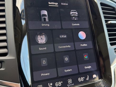 Used 2024 Volvo XC90 B5 Core w/ Protection Package Premier image 41