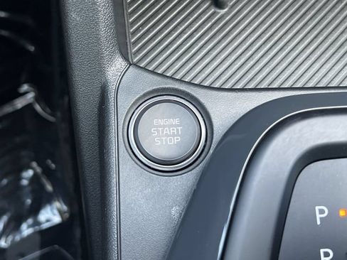 Used 2025 Kia K4 EX FWD image 24