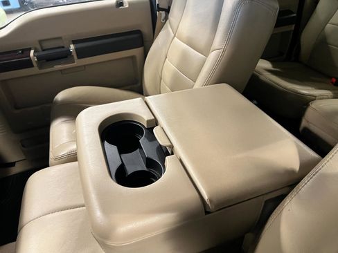 Used 2008 Ford F350 Lariat image 18