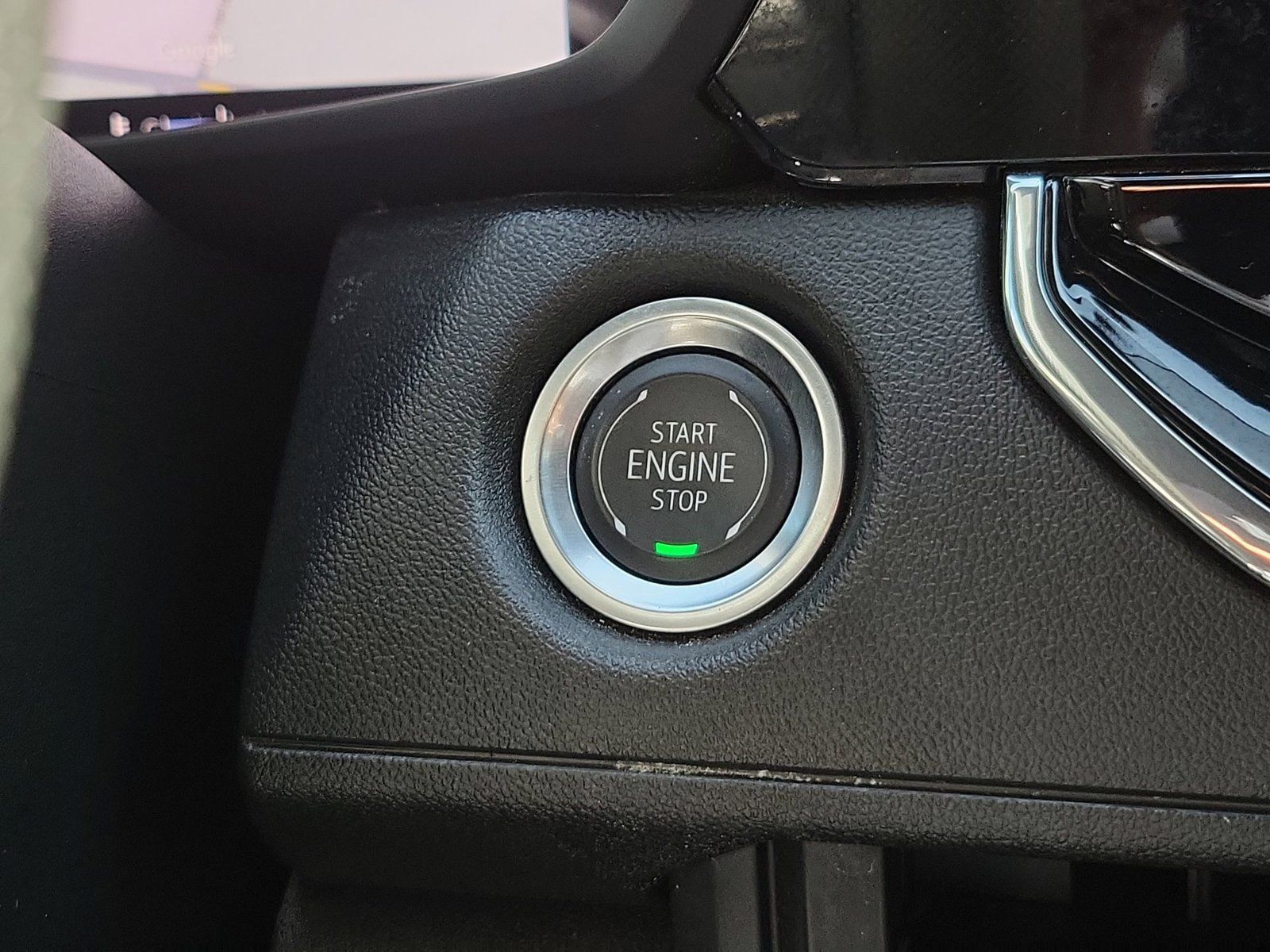 Used 2025 Chevrolet Colorado Trail Boss AWD/4WD image 17