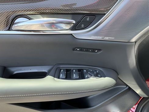 Used 2024 Cadillac XT6 Premium Luxury w/ Platinum Package image 24