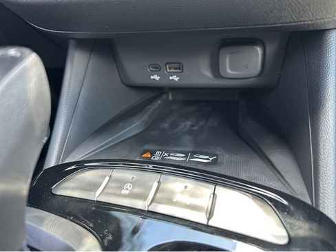 New 2026 Buick Envista Sport Touring w/ Convenience I Package FWD image 21