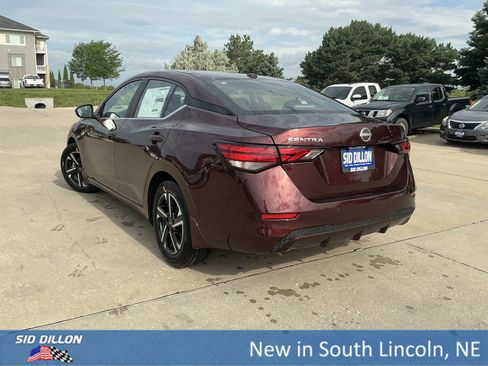 New 2025 Nissan Sentra SV w/ Trunk Package image 3