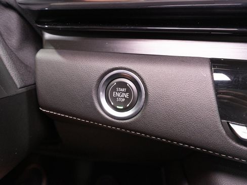Used 2023 Cadillac Escalade Sport AWD/4WD image 33