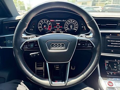 Used 2022 Audi RS 6 w/ Executive Package AWD/4WD image 17