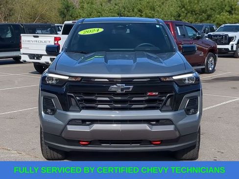 Used 2024 Chevrolet Colorado Z71 w/ Z71 Convenience Package 2 image 12