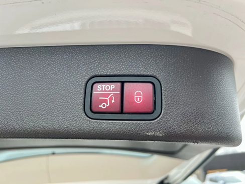 Used 2017 Mercedes-Benz GLS 450 4MATIC image 46