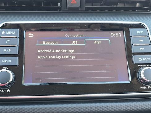 Used 2025 Nissan Kicks Play S image 21