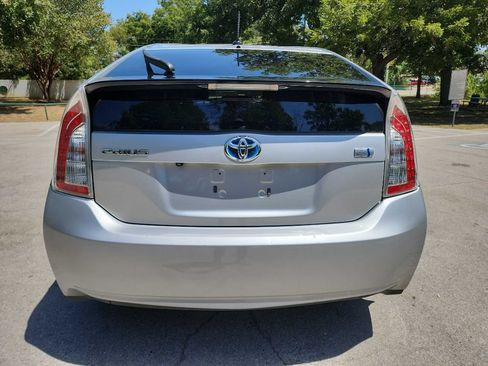 Used 2012 Toyota Prius Three FWD image 6
