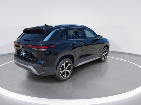 New 2026 Volkswagen Tiguan SE AWD/4WD image 8