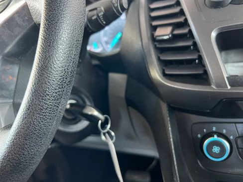Used 2020 Ford Transit Connect XLT FWD image 16