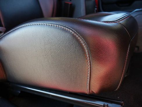 Used 2022 Jeep Gladiator Rubicon w/ Cold Weather Group image 65