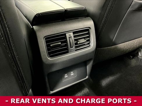 Certified 2026 Nissan Rogue SL AWD/4WD image 10