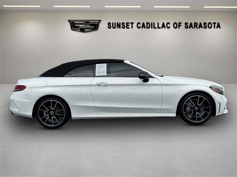 Used 2020 Mercedes-Benz C 300 Cabriolet image 3