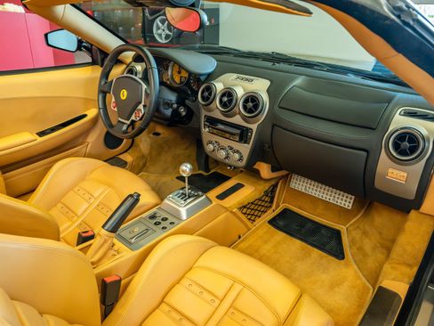 Used 2005 Ferrari F430 Spider RWD image 17