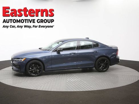 Used 2024 Volvo S60 B5 Core FWD image 58
