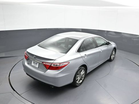 Certified 2017 Toyota Camry SE FWD image 36