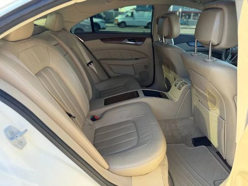 Used 2013 Mercedes-Benz CLS 550 image 35