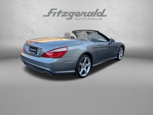 Used 2013 Mercedes-Benz SL 550 image 7